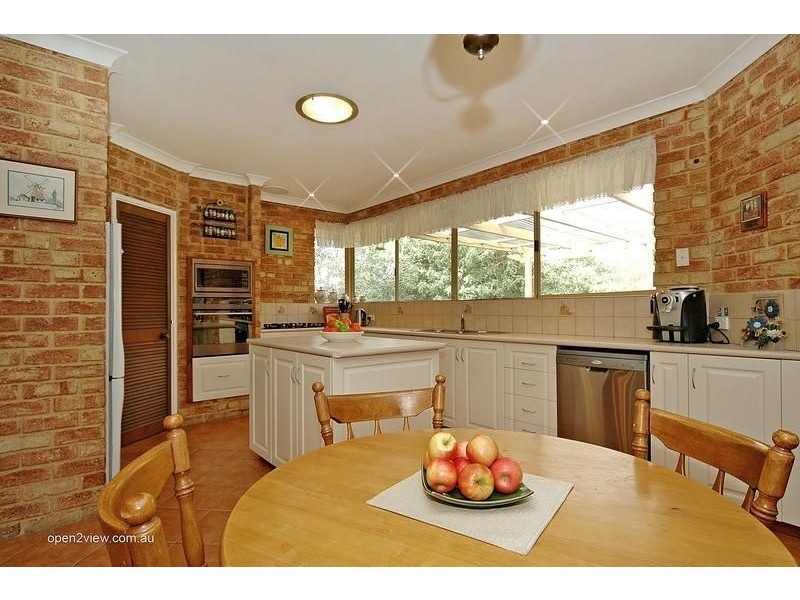 19 Woodland Loop, Edgewater WA 6027