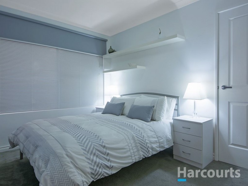 6 Tynron Way, Kinross WA 6028