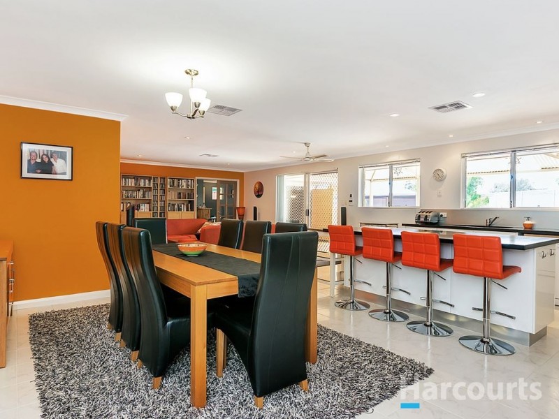 15 Arkaba Mews, Ocean Reef WA 6027
