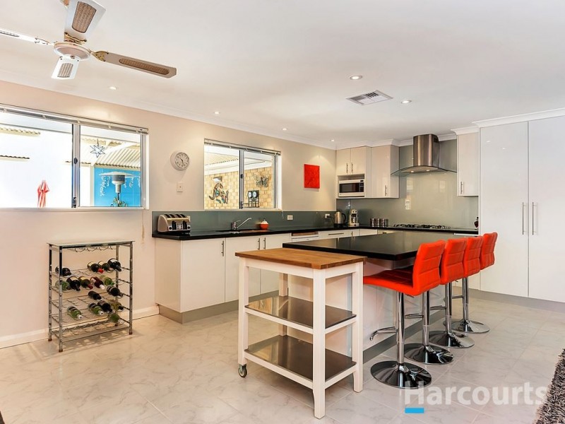 15 Arkaba Mews, Ocean Reef WA 6027