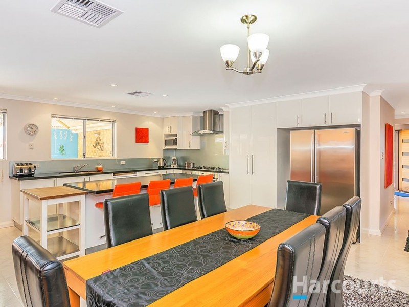 15 Arkaba Mews, Ocean Reef WA 6027