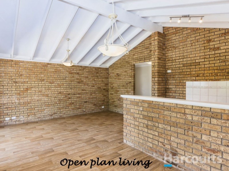 14B Lakevalley Drive, Edgewater WA 6027