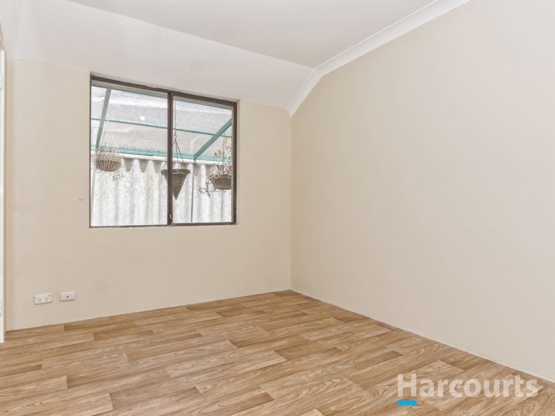 14B Lakevalley Drive, Edgewater WA 6027