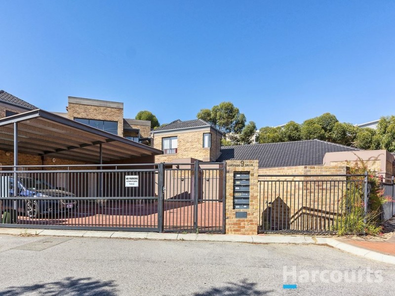 4/9 Lakeside Drive, Joondalup WA 6027