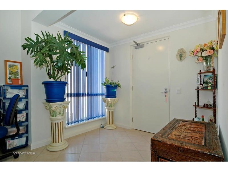 16 The Avenue, Mindarie WA 6030