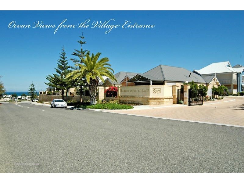 16 The Avenue, Mindarie WA 6030