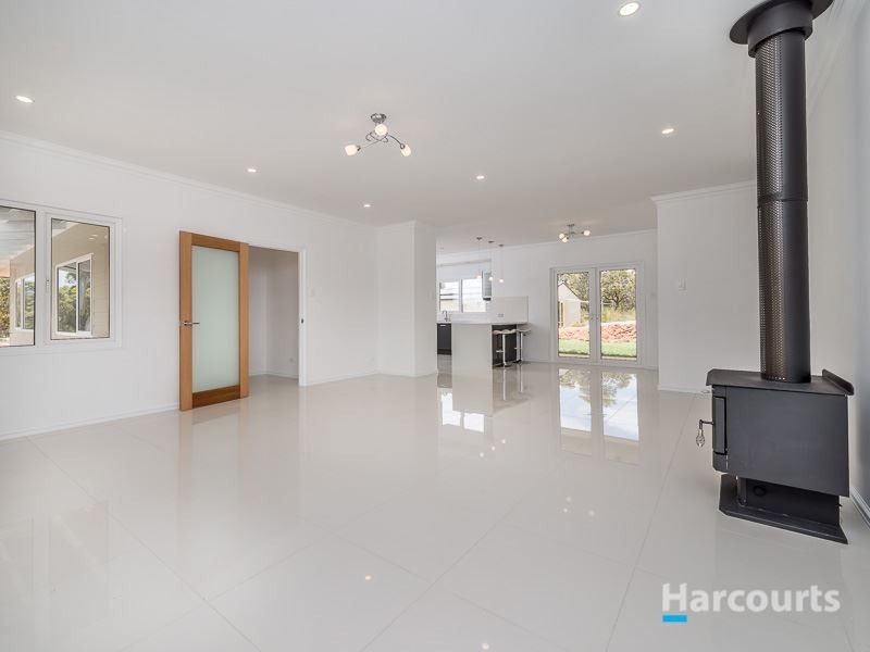 57 Ghost Gum Ridge, Chittering WA 6084