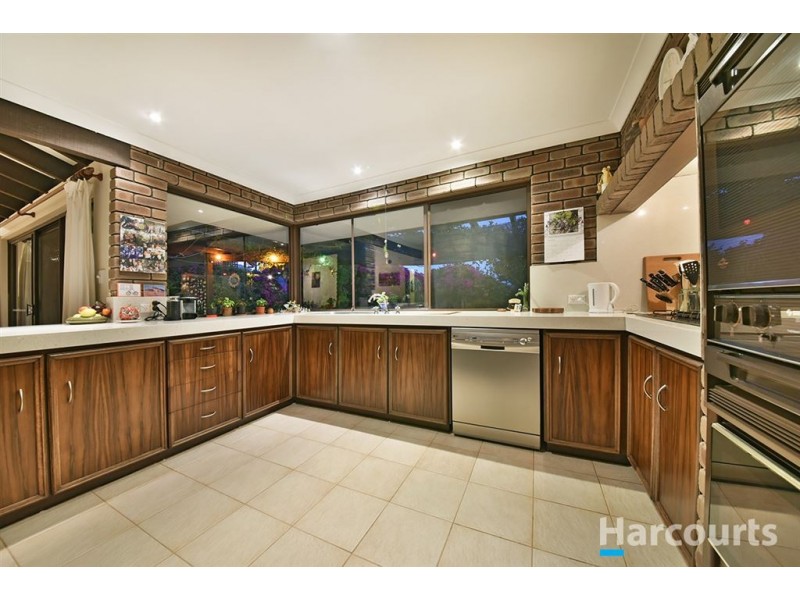 9 View Court, Edgewater WA 6027