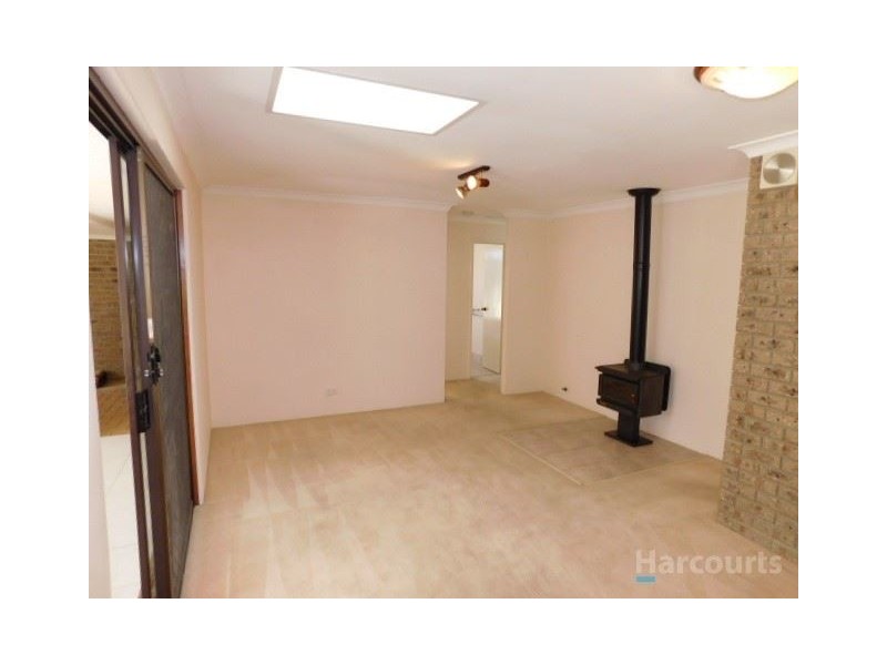 23 Dawson Street, Beldon WA 6027