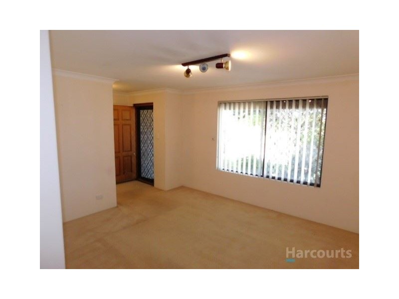 23 Dawson Street, Beldon WA 6027