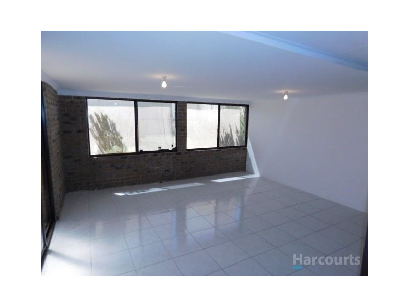 23 Dawson Street, Beldon WA 6027