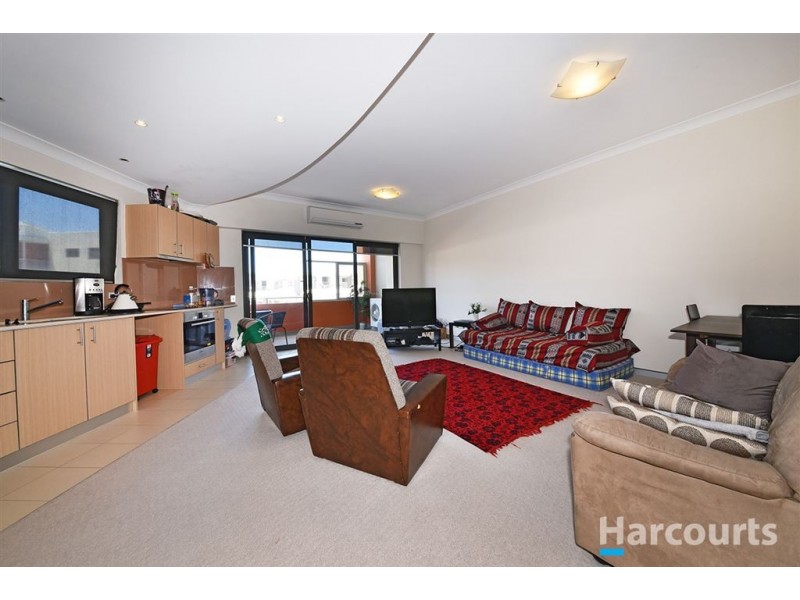50/6 Walsh Loop, Joondalup WA 6027