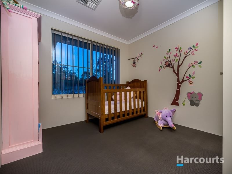 27 Ballybofey Loop, Bullsbrook WA 6084