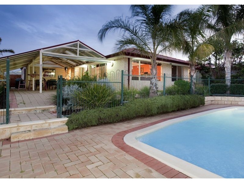 24 Arbroath Circle, Kinross WA 6028