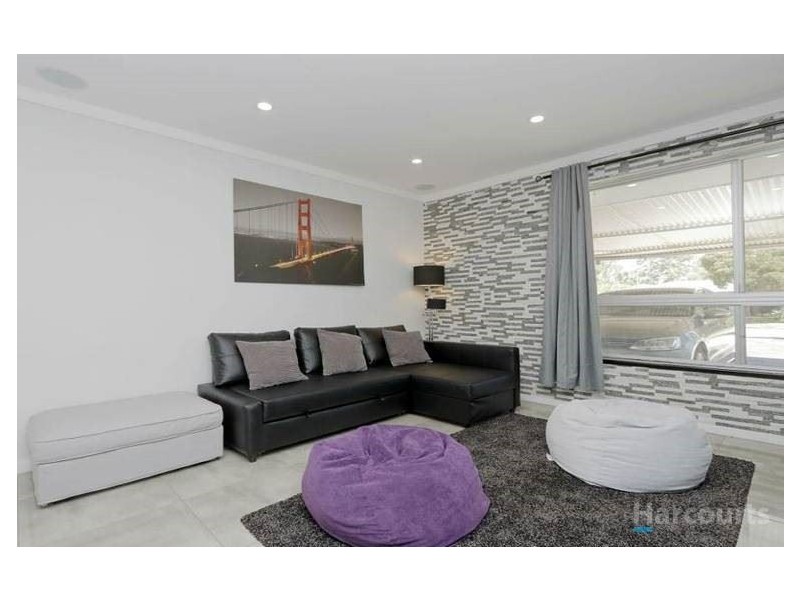 33 Sharon Drive, Carine WA 6020