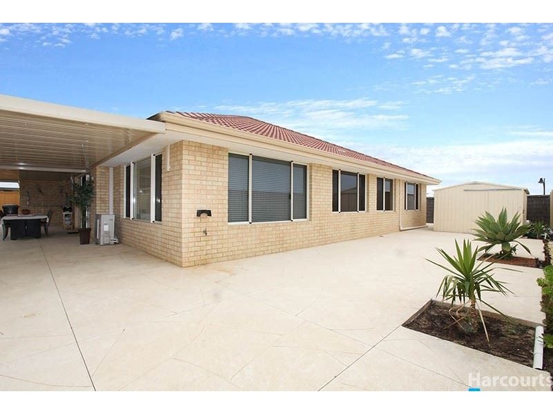 53 Hinchinbrook Ave, Ridgewood WA 6030