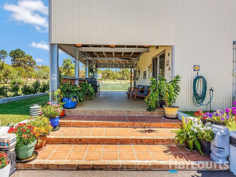 9 Marsh Court, Woodridge WA 6041