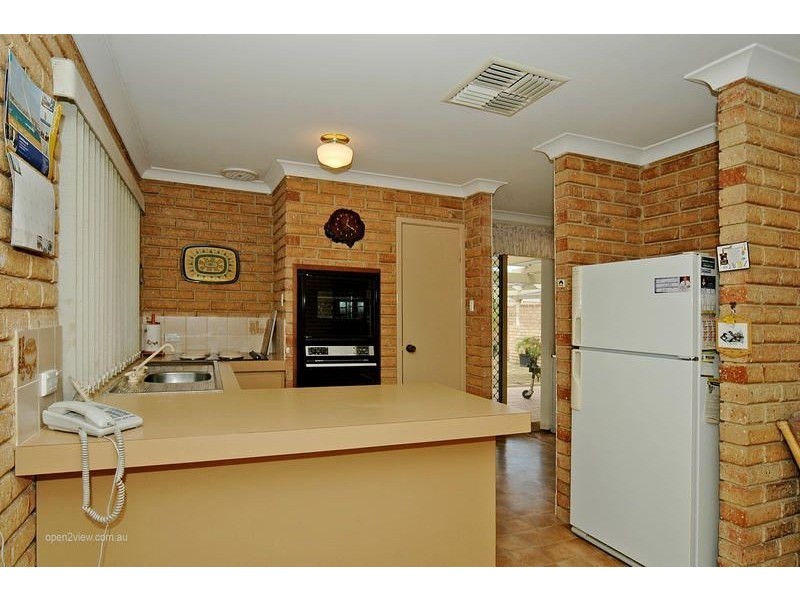 56B Lakevalley Drive, Edgewater WA 6027