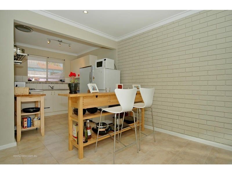 7B Stanford Road, Kallaroo WA 6025