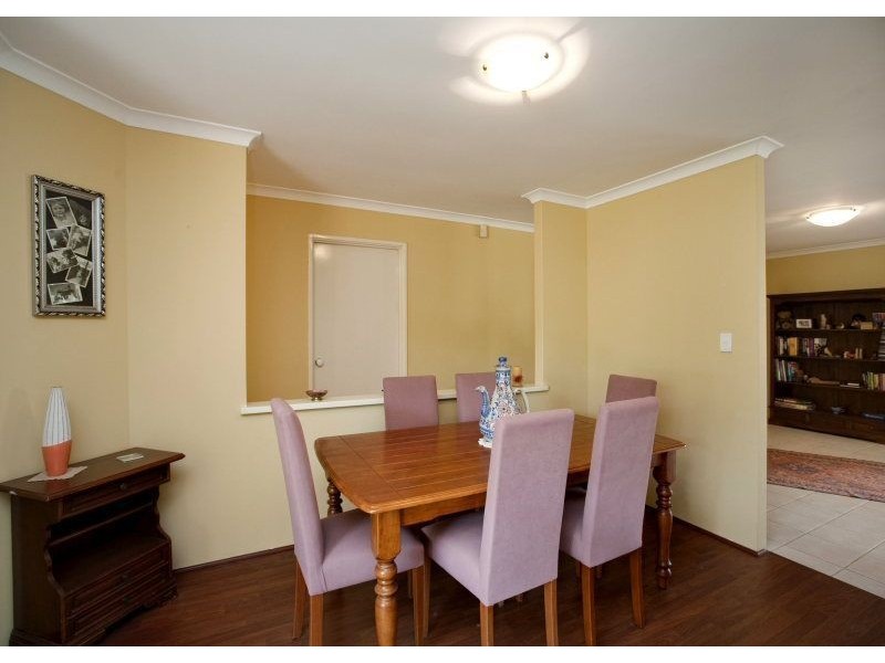 4 Earlsferry Green, Kinross WA 6028