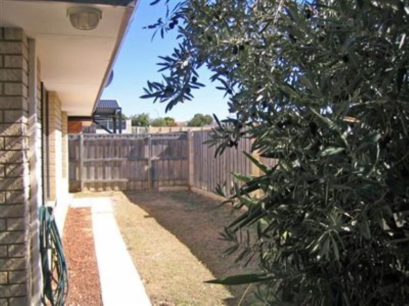 2 Ayr Way, Mindarie WA 6030