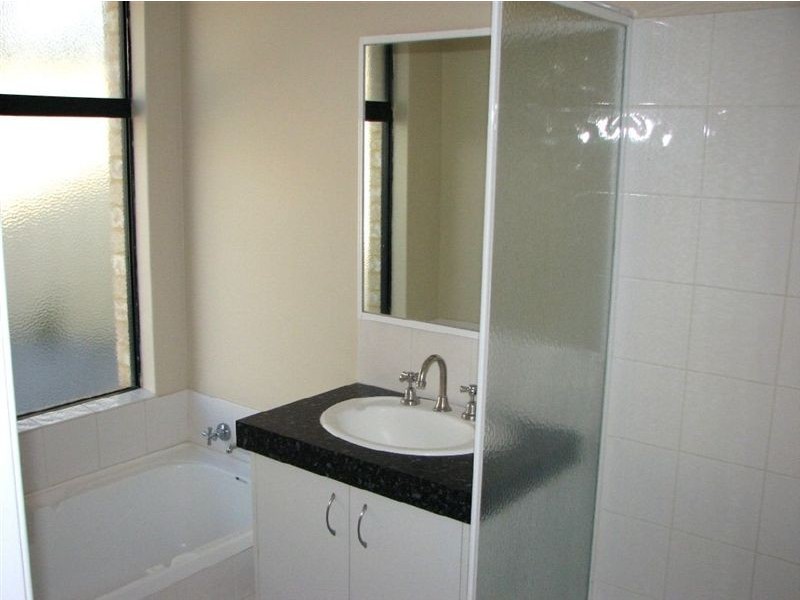 29 Serpentine Gardens, Clarkson WA 6030