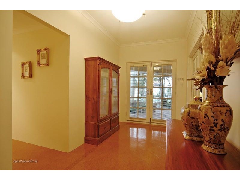 37 Meadowbrook Promenade, Currambine WA 6028