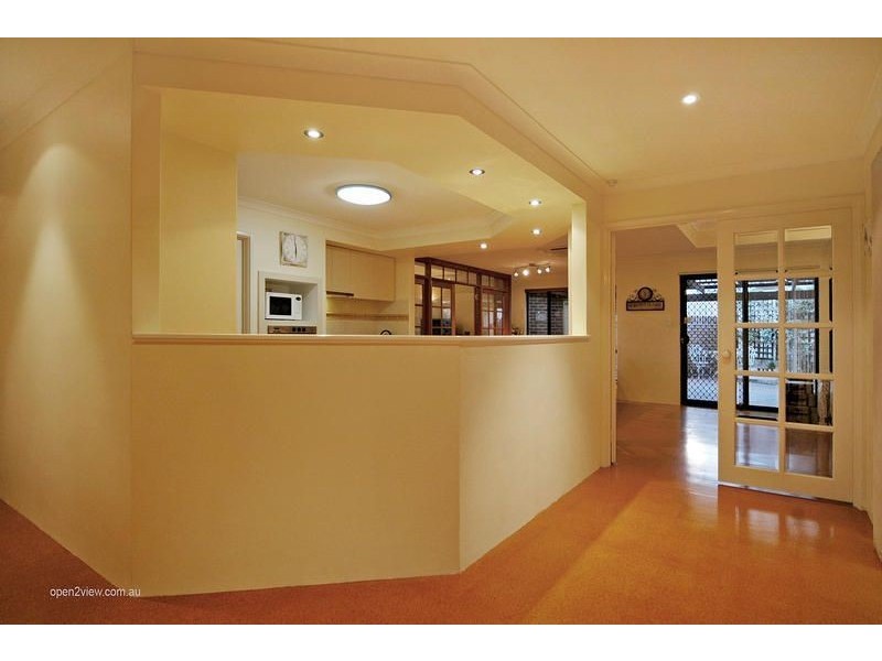 37 Meadowbrook Promenade, Currambine WA 6028