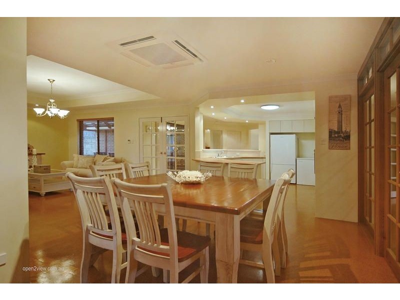 37 Meadowbrook Promenade, Currambine WA 6028