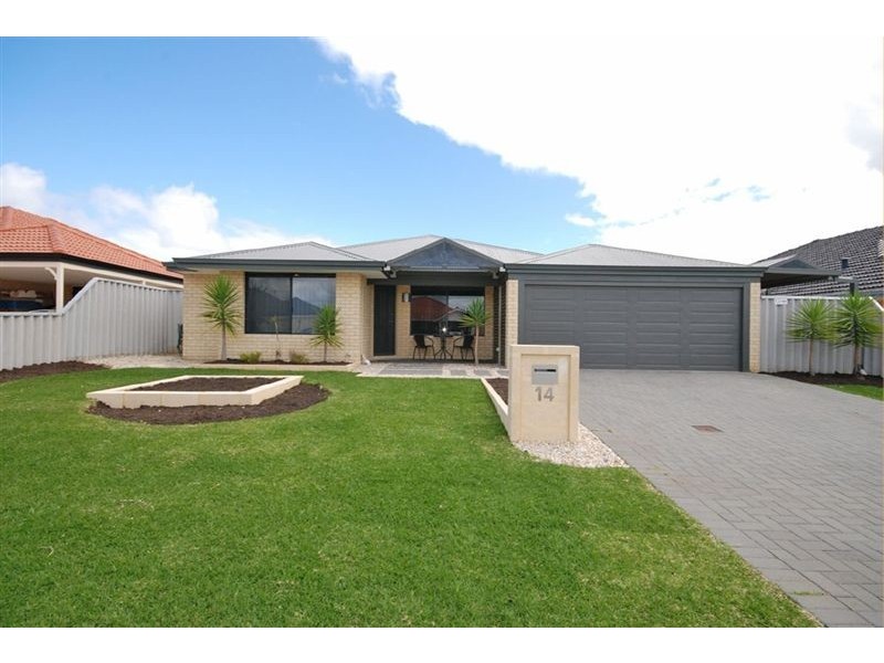 14 Dentata Street, Banksia Grove WA 6031