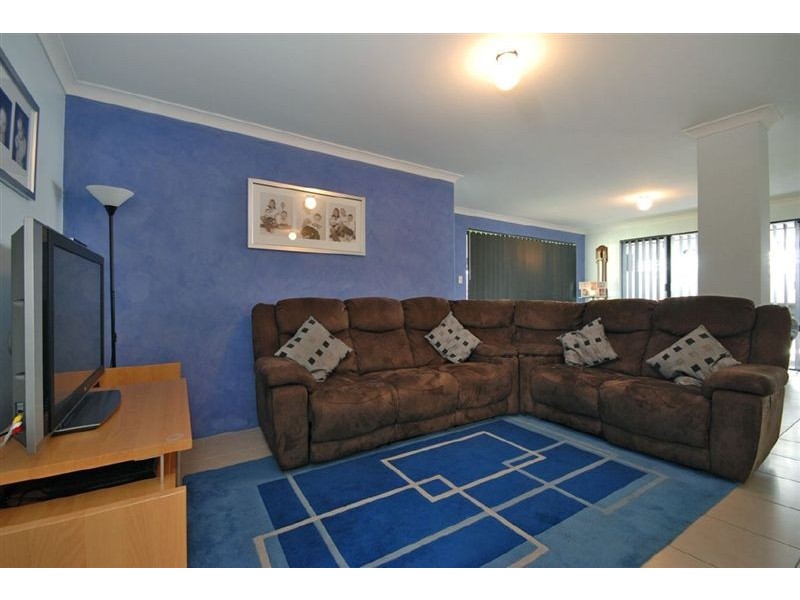14 Dentata Street, Banksia Grove WA 6031