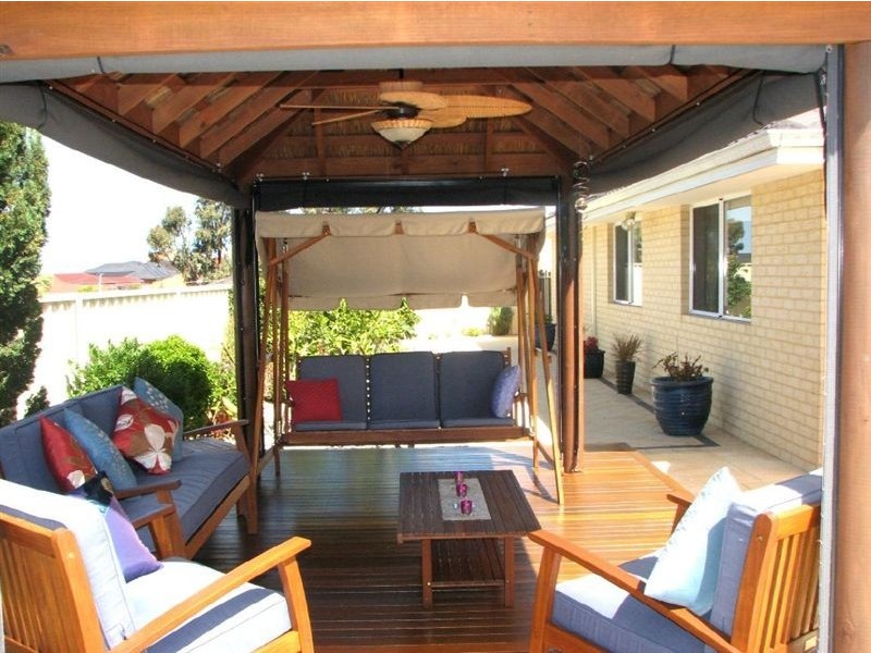 8 Derwent Meander, Joondalup WA 6027