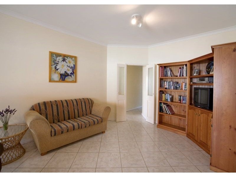 10 Glendevon Turn, Kinross WA 6028