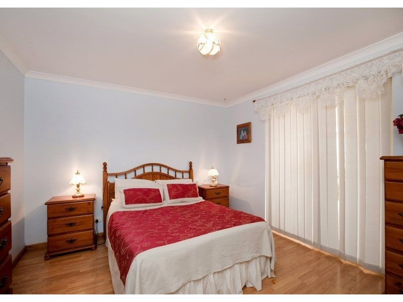10 Glendevon Turn, Kinross WA 6028