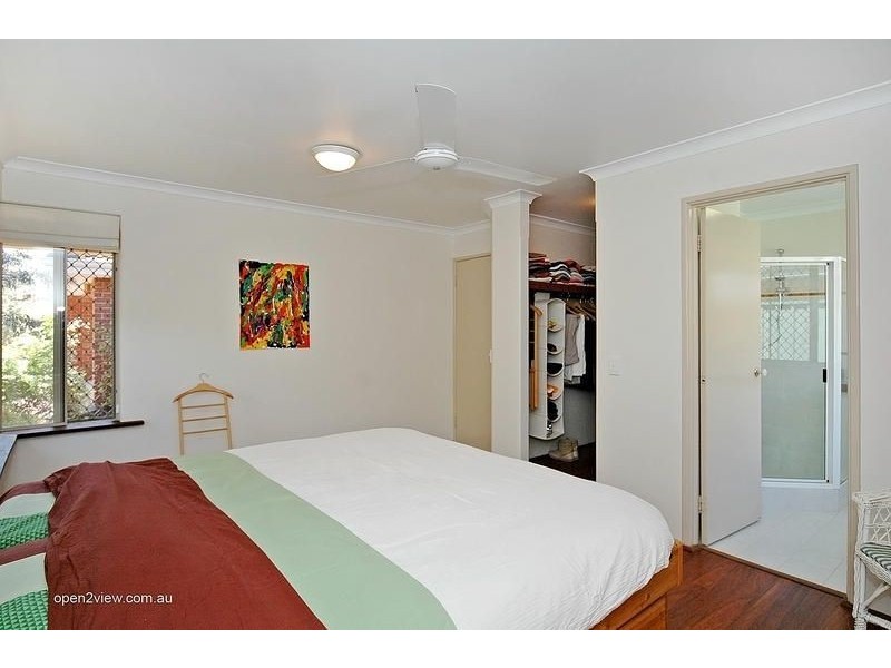 54 Santa Monica Parade, Iluka WA 6028