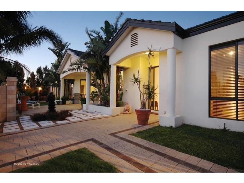 1 Carlton Turn, Currambine WA 6028