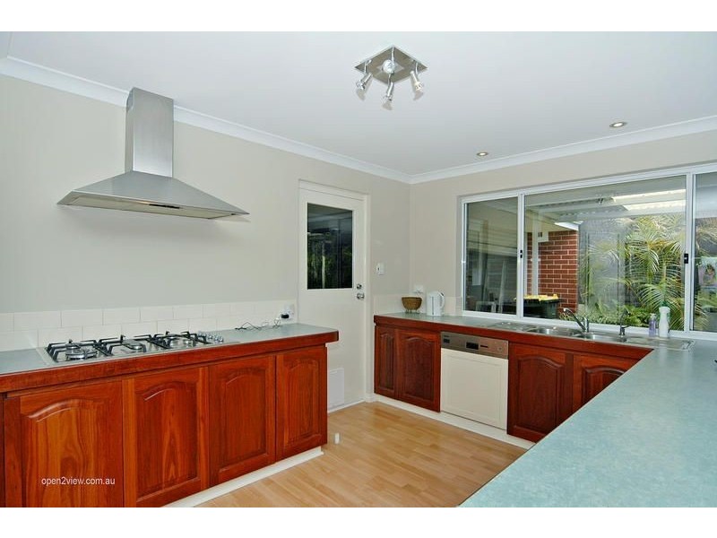 40 Derwent Meander, Joondalup WA 6027