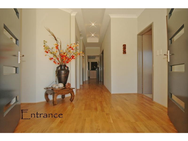 5 Chandela Loop, Currambine WA 6028