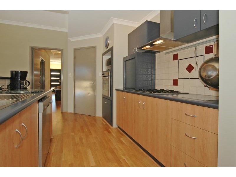 5 Chandela Loop, Currambine WA 6028