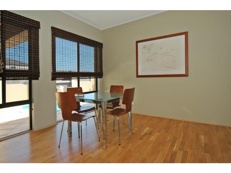 5 Chandela Loop, Currambine WA 6028