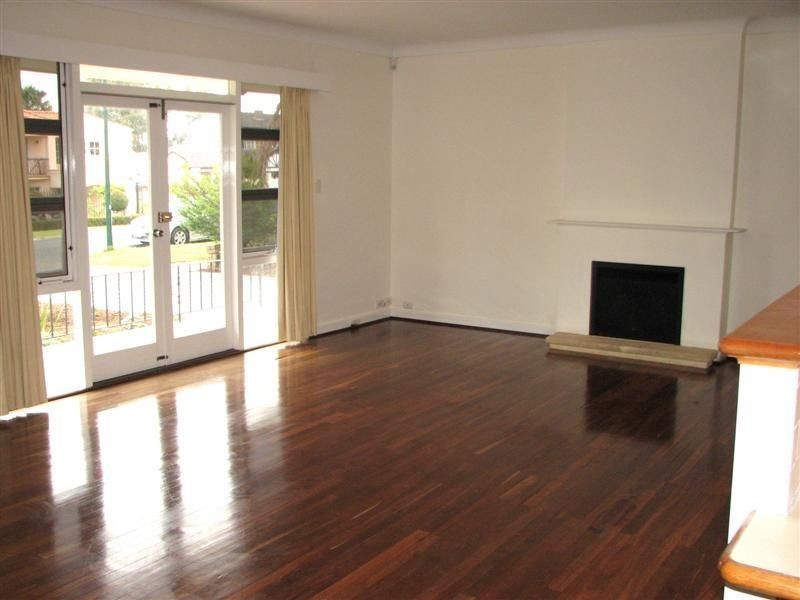 2 Elimatta Way, City Beach WA 6015