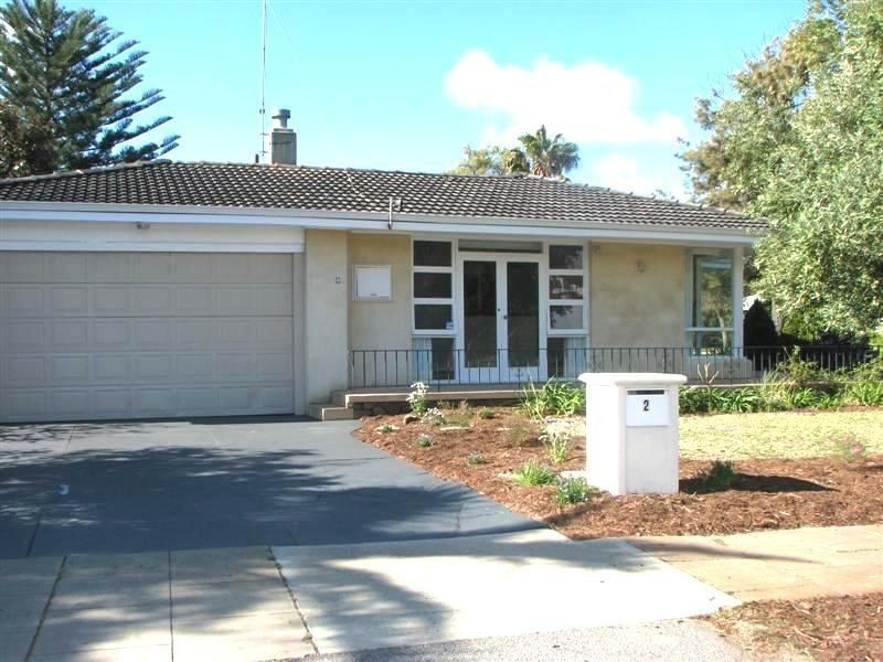 2 Elimatta Way, City Beach WA 6015
