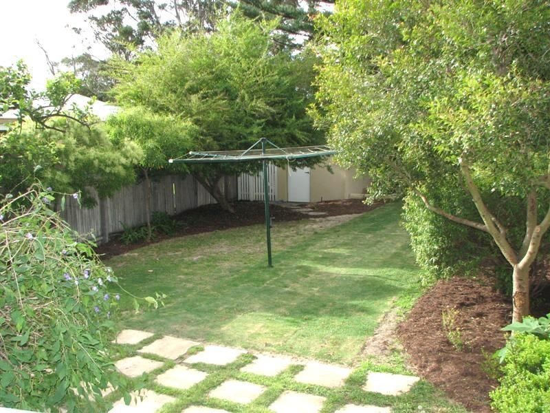 2 Elimatta Way, City Beach WA 6015