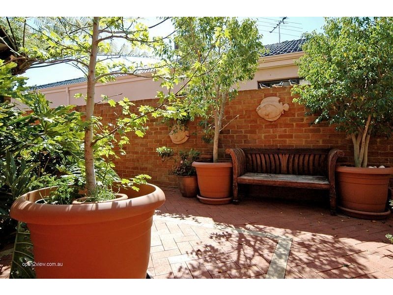 49 Diamond Drive, Ocean Reef WA 6027