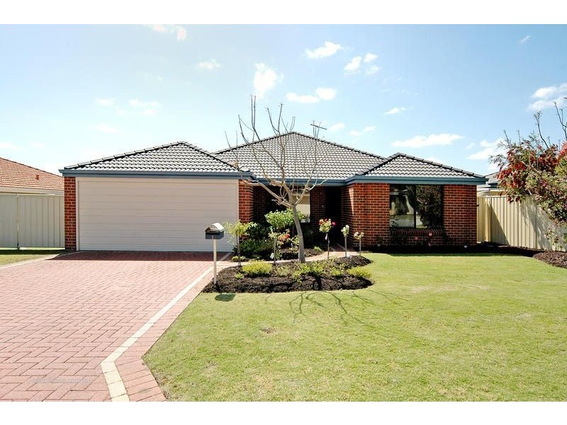 9 Karoo Way, Pearsall WA 6065