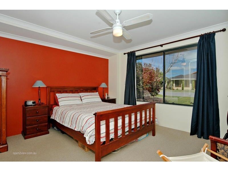 9 Karoo Way, Pearsall WA 6065