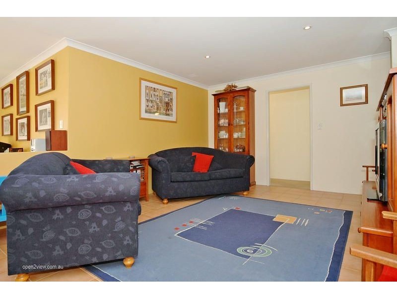 9 Karoo Way, Pearsall WA 6065