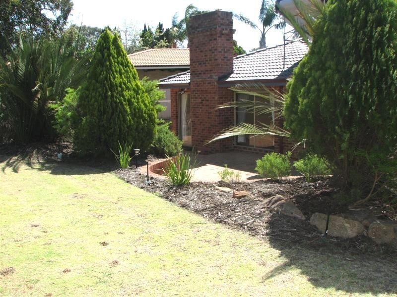 6 Lucerne Gardens, Edgewater WA 6027