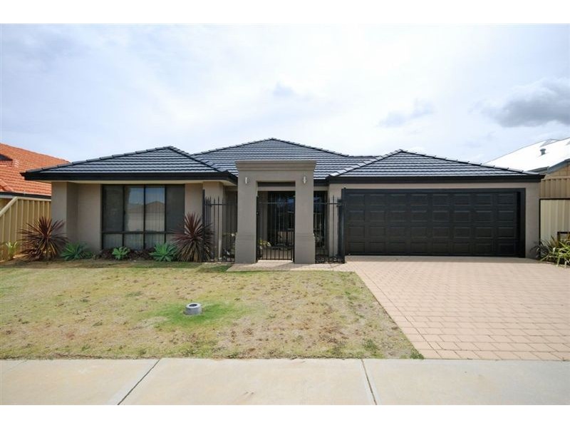 15 Hapuna Street, Butler WA 6036