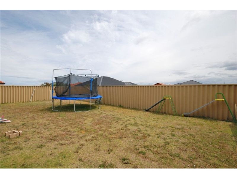 15 Hapuna Street, Butler WA 6036